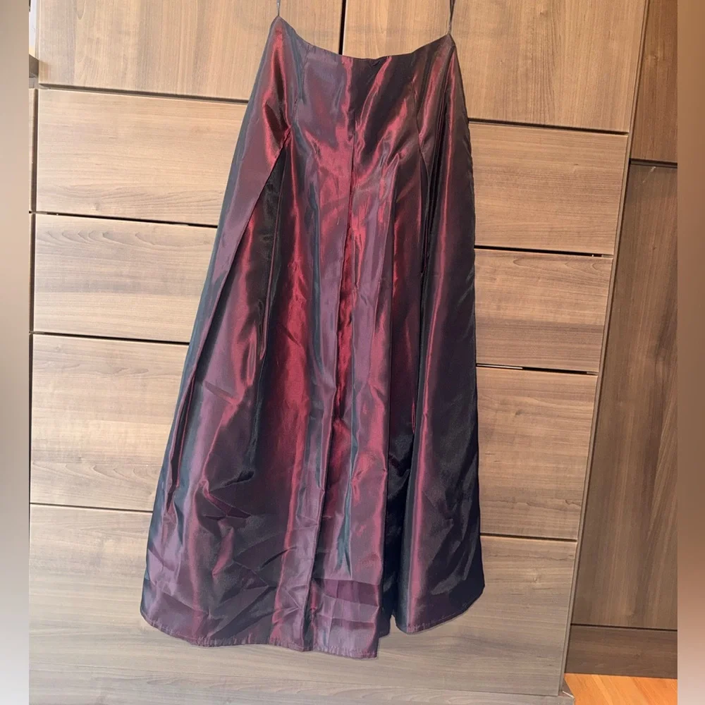 Vintage Cache Burgundy Taffeta Midi Skirt - Picture 3 of 10